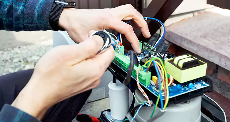 Automatic Driveway Gate Repair in Oakland, CA