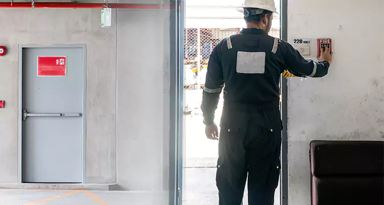 Emergency Fire Exit Door Repair in Oakland, CA