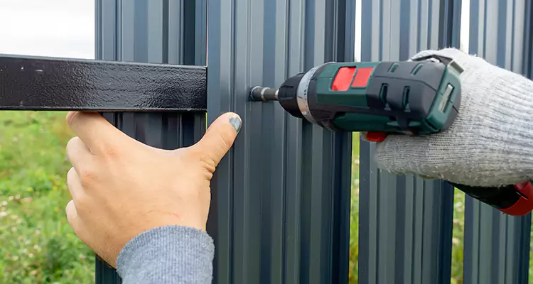 Metal Gate Repair in Oakland, CA