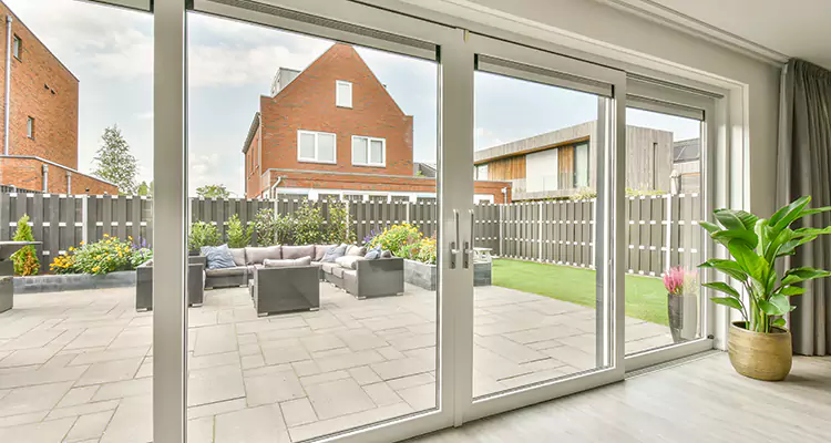 Best Sliding Screen Door Replacement Company in Oakland, CA