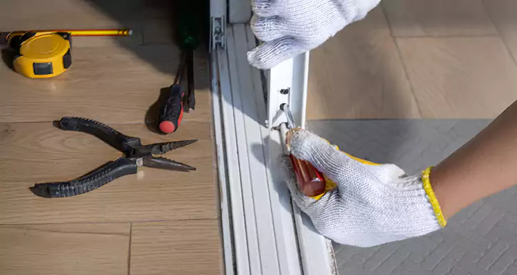 Closet Sliding Door Track Repair in Oakland, CA