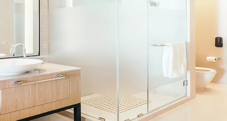 Expert Shower Door Fix and Repair in Oakland, CA