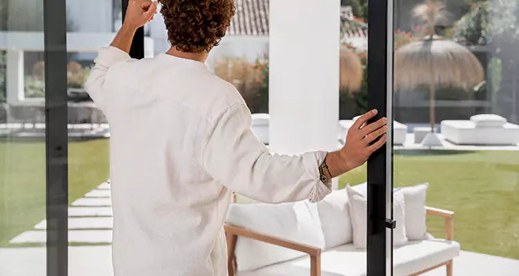Fix Backyard Sliding Door Hard To Operate in Oakland, CA