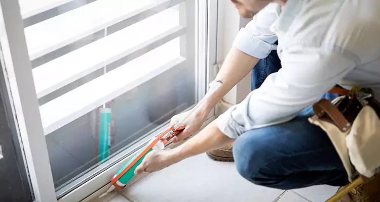 Dap Window Caulk Repair in Oakland, CA